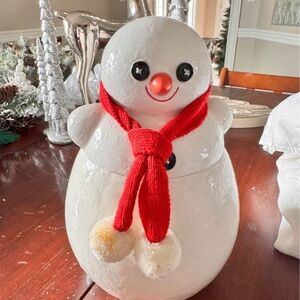 Dept 56 Billy Buttons